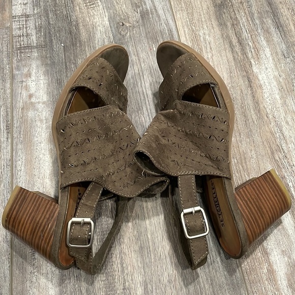 Seychelles Women's Green Brown Bora Faux Suede Chunky Block Heels Sling Back - Picture 6 of 7